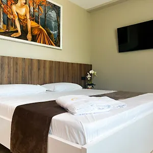 Hotel Jata Crown Tirana